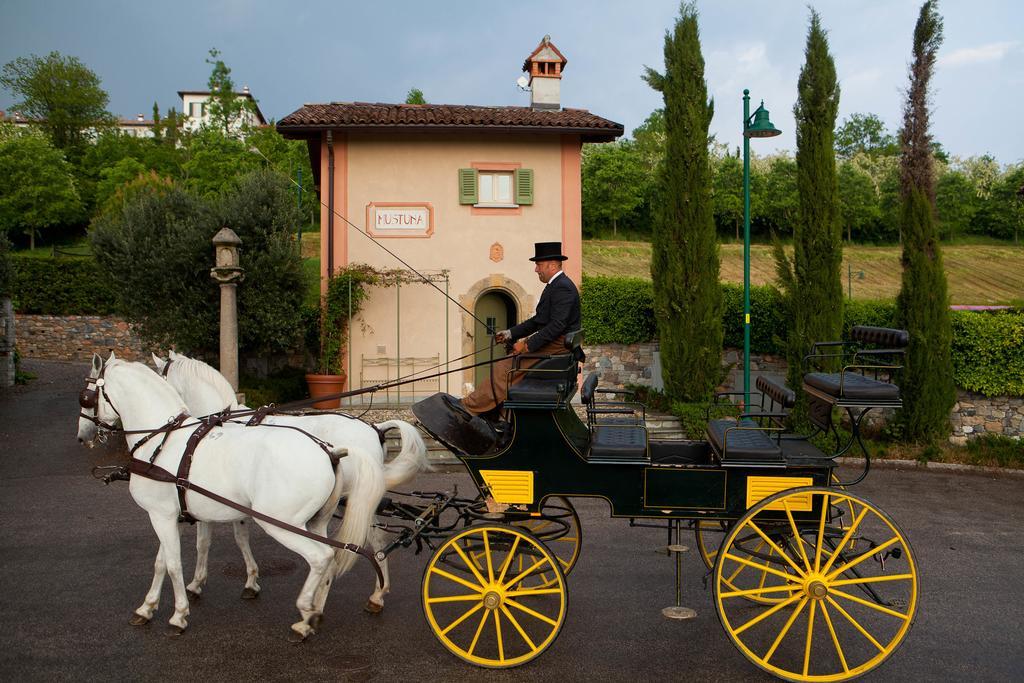 Foresteria Dei Piaceri Campestri Casciago Εξωτερικό φωτογραφία