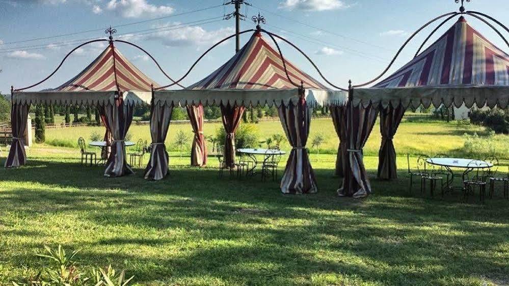 Foresteria Dei Piaceri Campestri Casciago Εξωτερικό φωτογραφία