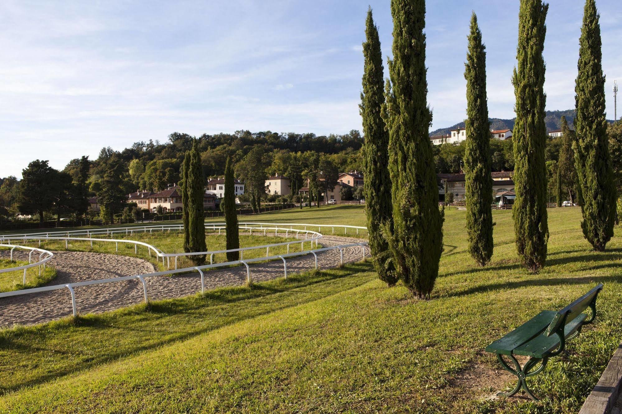 Foresteria Dei Piaceri Campestri Casciago Εξωτερικό φωτογραφία